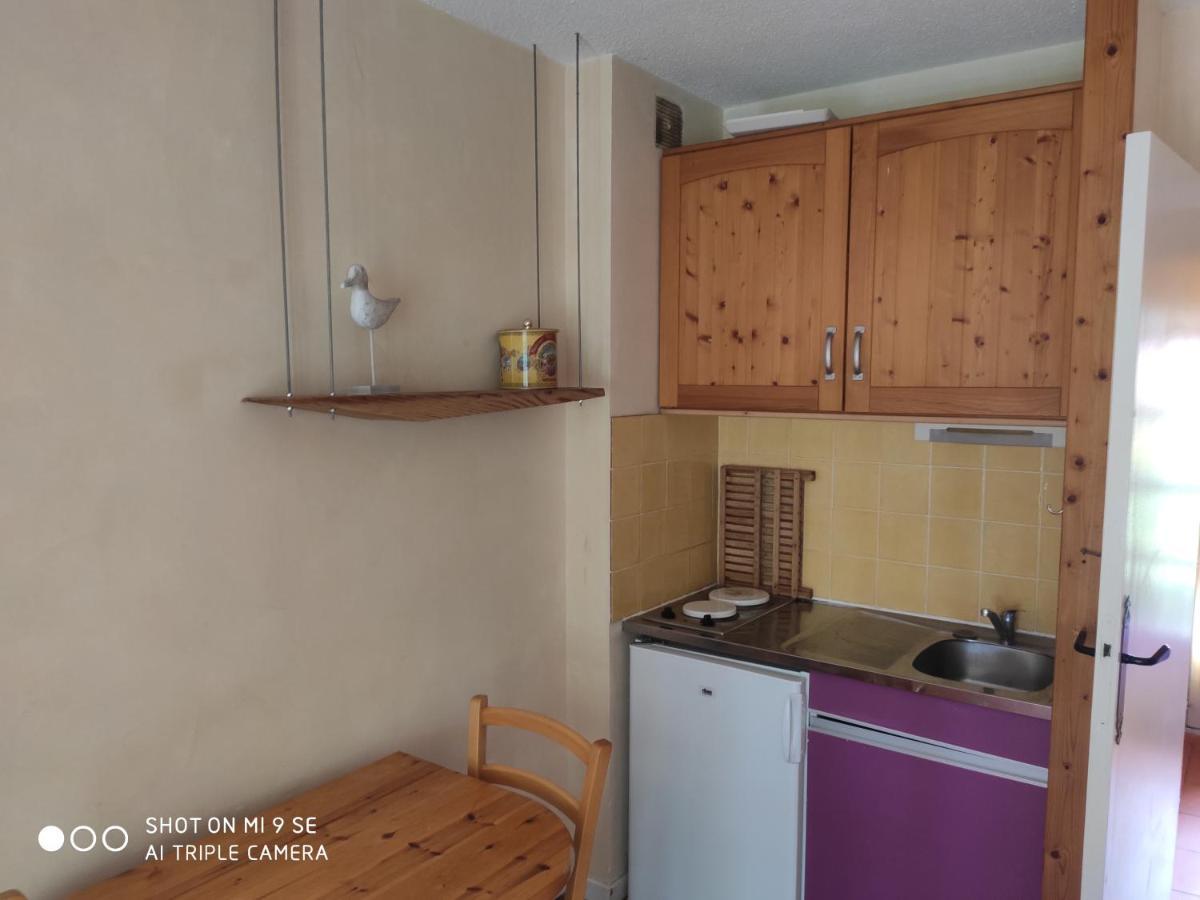 Agreable Studio Cabine Proche Mer La Londe-les-Maures Ngoại thất bức ảnh