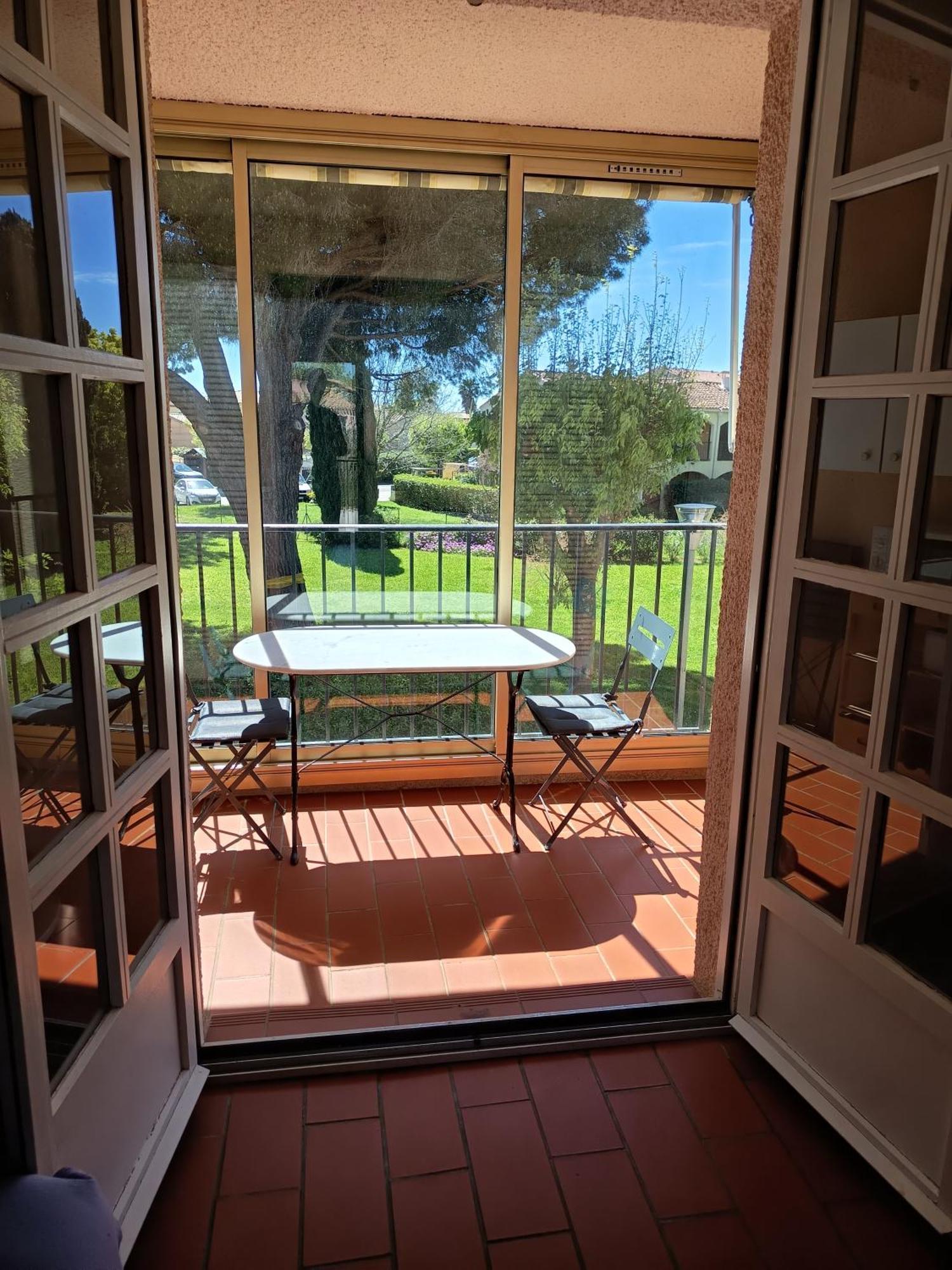 Agreable Studio Cabine Proche Mer La Londe-les-Maures Ngoại thất bức ảnh